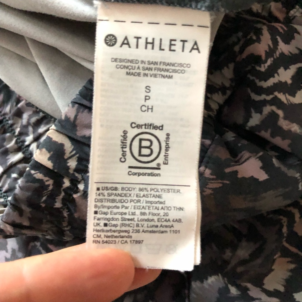 ATHLETA Crossroads Unlined Running Shorts Sz Small - Picture 11 of 14